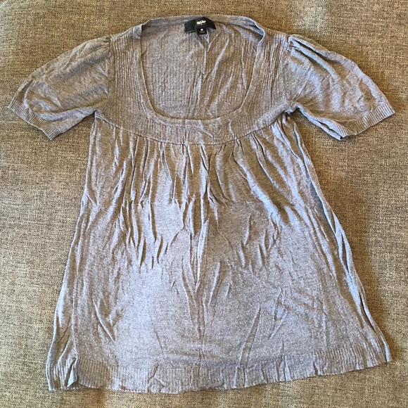 Sweaters - Picture 1 of 1